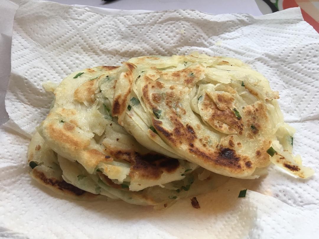 葱油饼（附外酥里嫩的技巧）