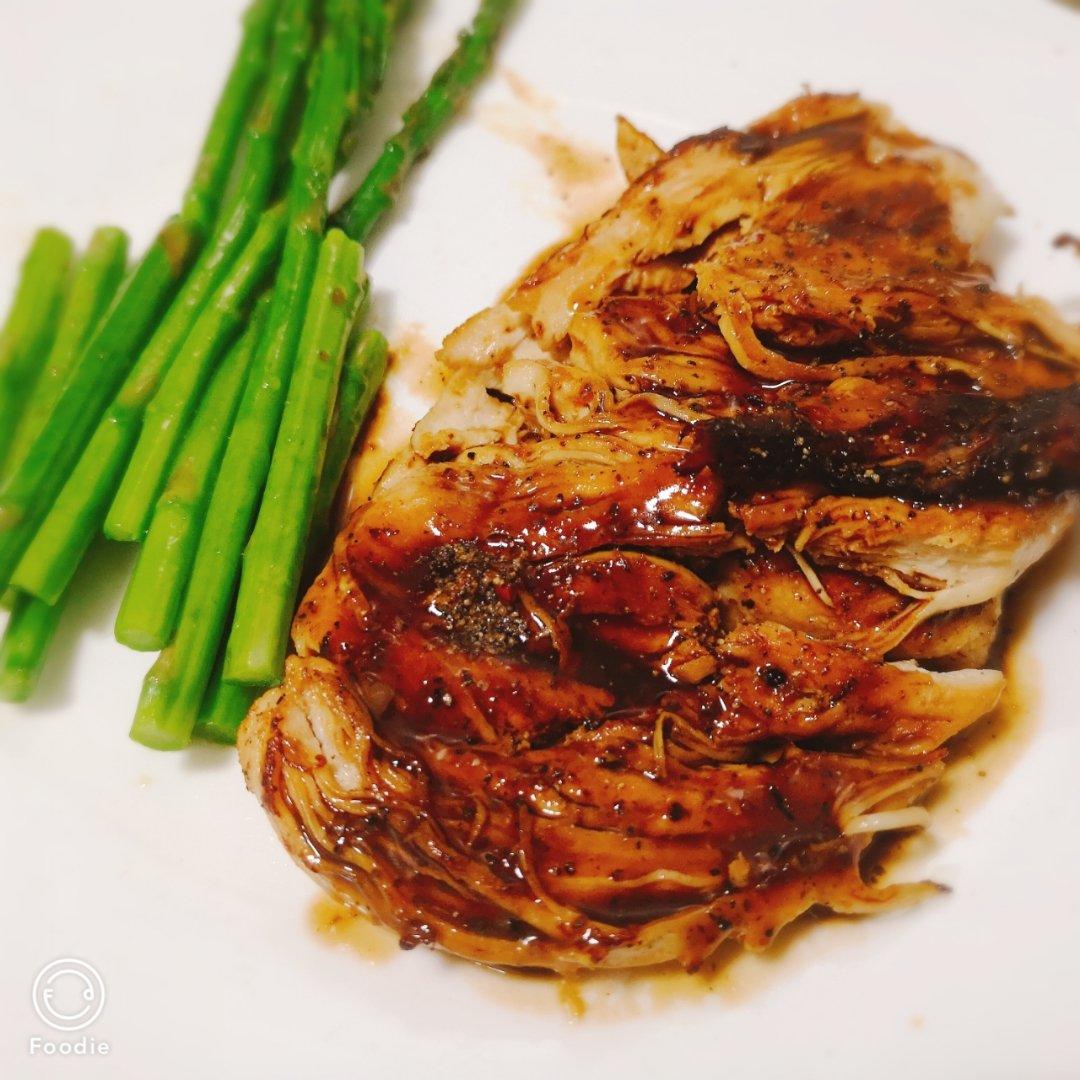 独食快手菜——蜜汁鸡胸肉