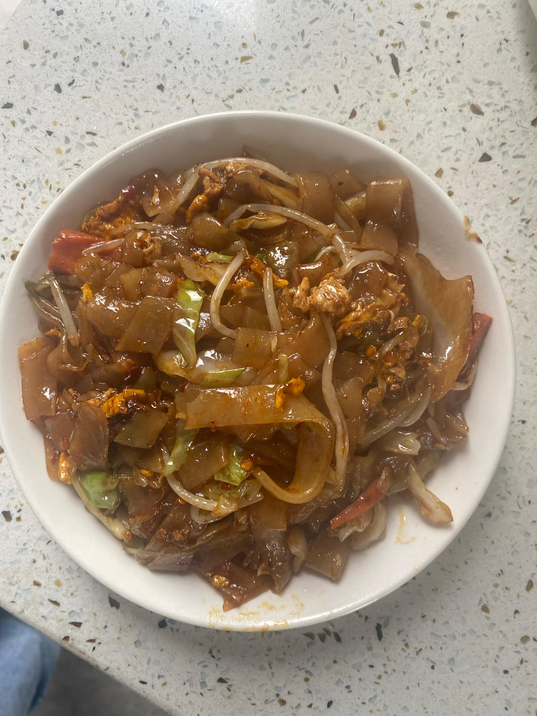 路边摊的炒河粉