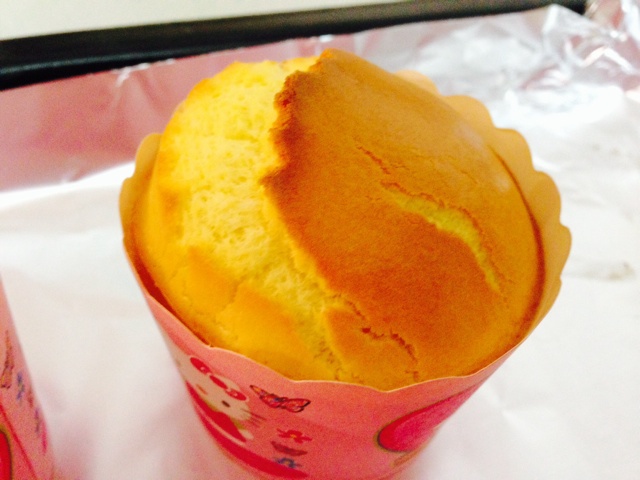 不会回缩的纸杯蛋糕--海氏烤箱定制