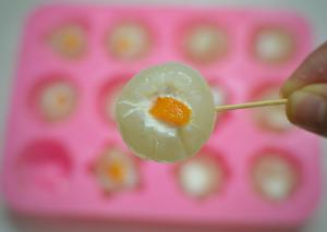 夏日小清新—荔枝酸奶冻的做法 步骤10