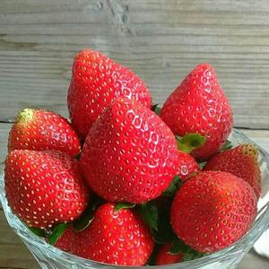 草莓花——百搭款的做法 步骤1