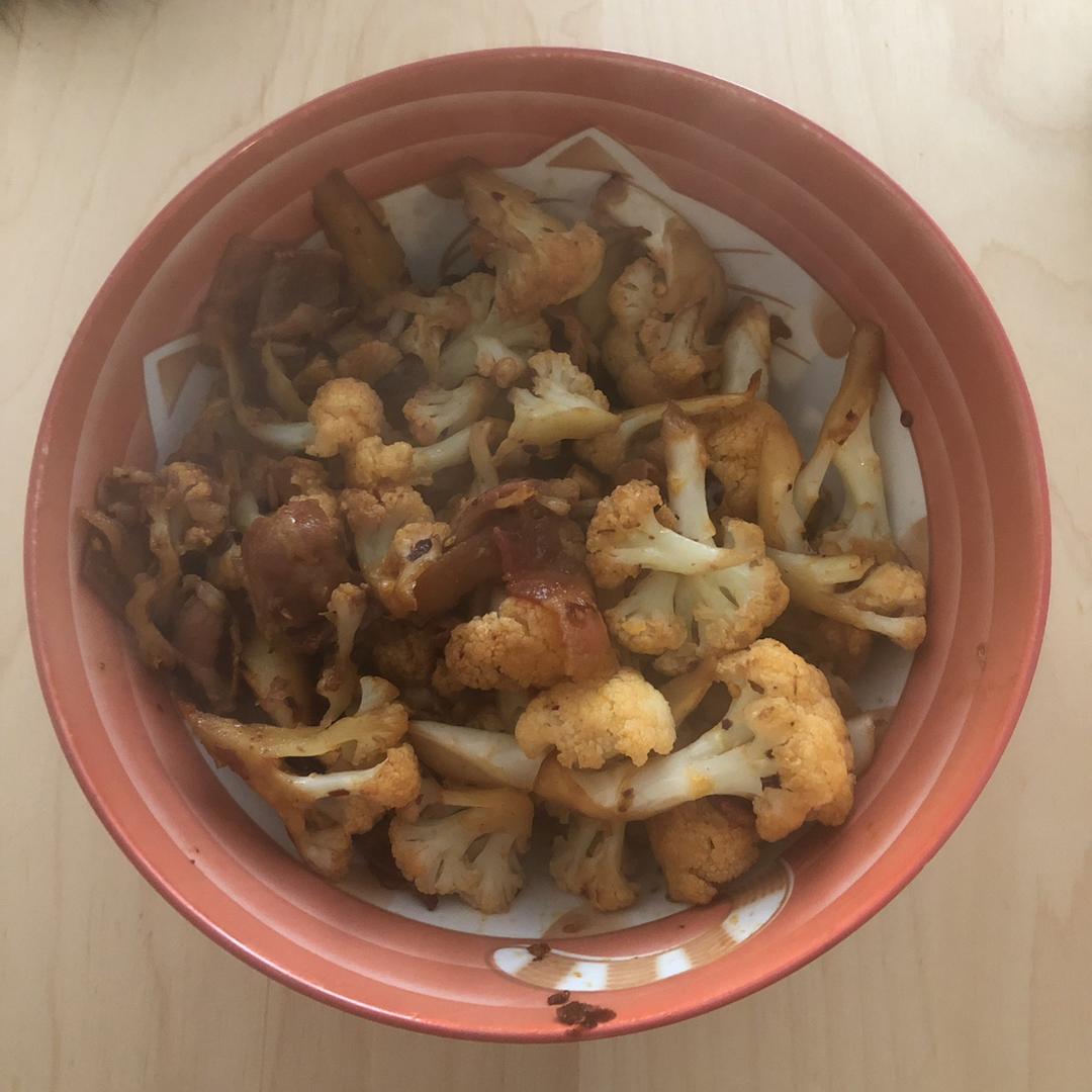 老丁的私房菜-干锅花菜