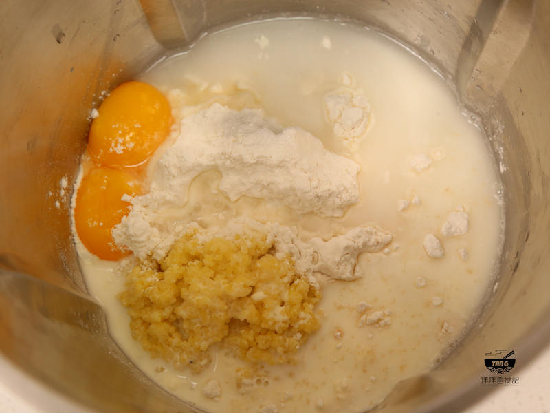 纯奶手撕吐司的做法 步骤1