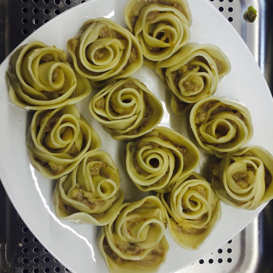 玫瑰饺子