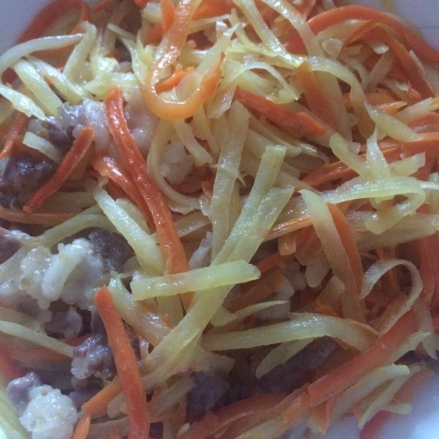 炒胡萝卜土豆丝