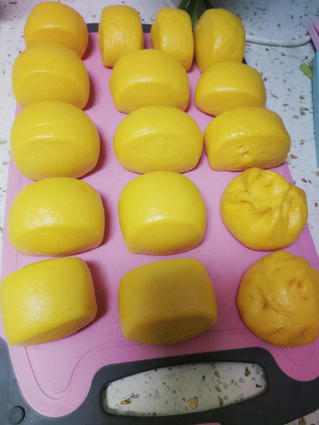 糖果色馒头（一次发酵花样刀切之1⃣️）