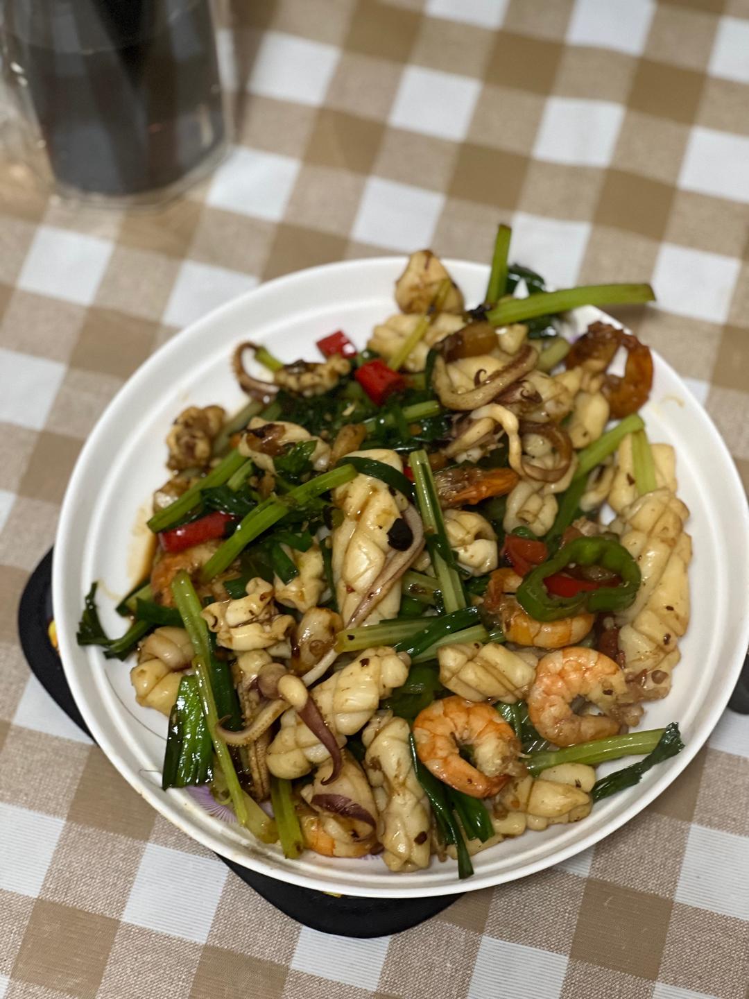 豉椒炒鱿鱼的做法