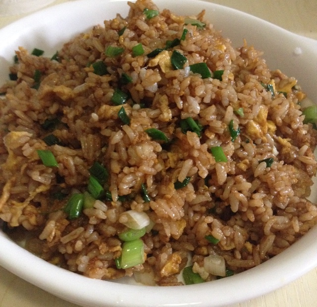 小时候的酱油炒饭