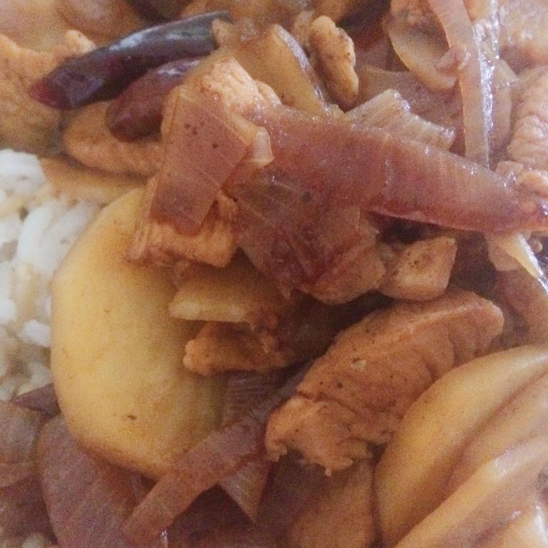 洋葱炒土豆