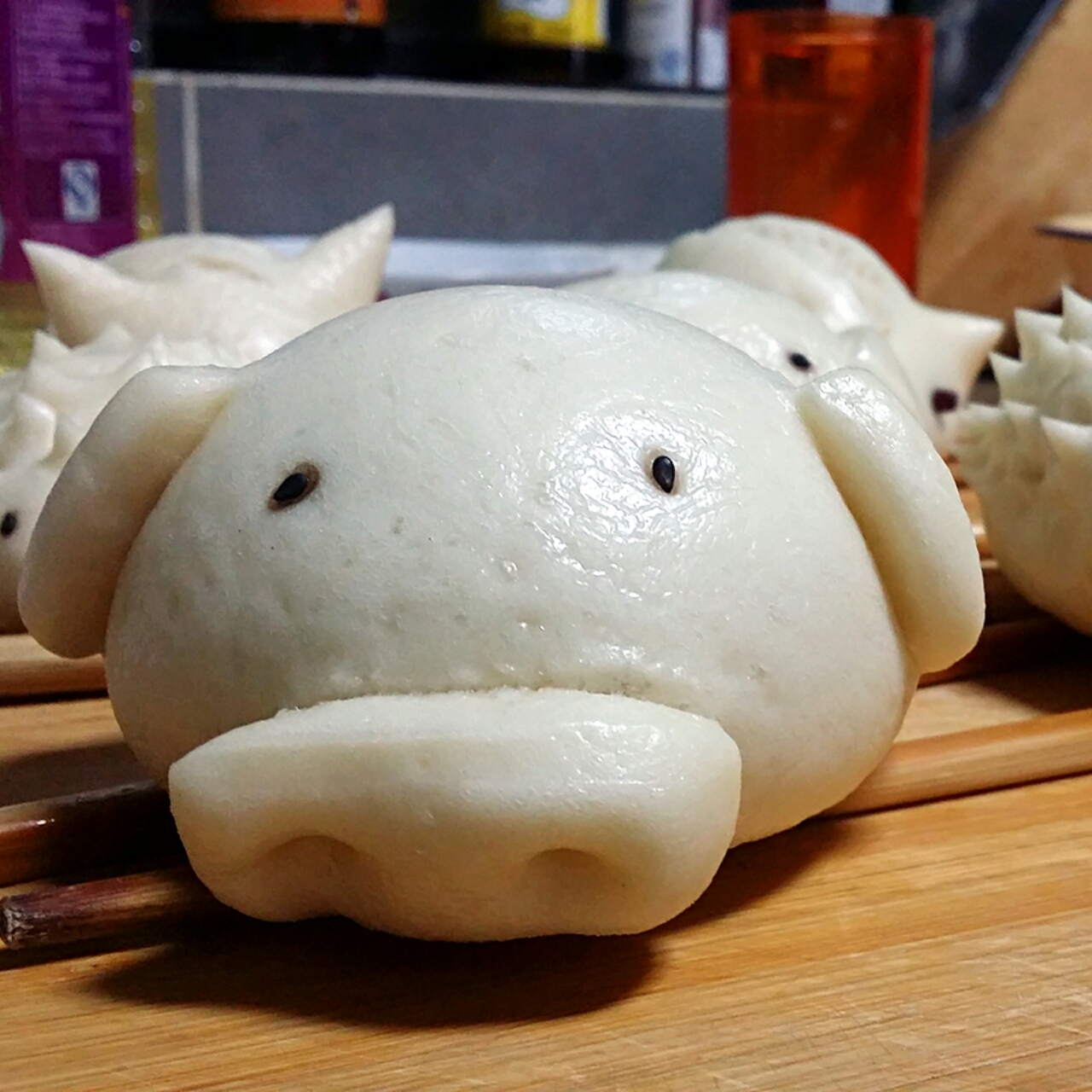 包子或馒头 (小猪造型)