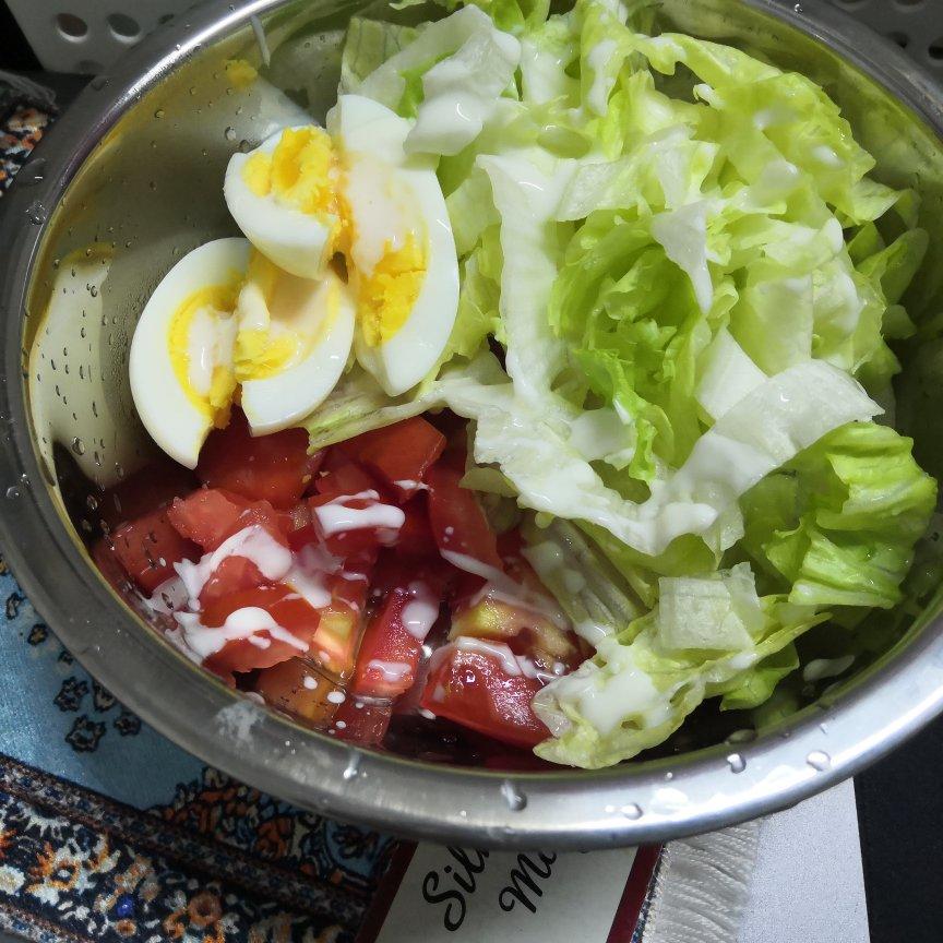 小番茄鸡蛋生菜沙拉