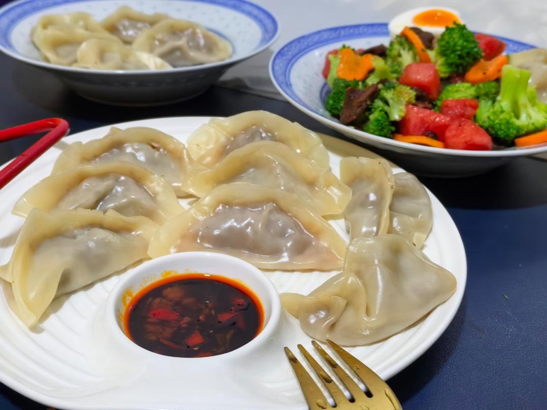 茴香苗饺子