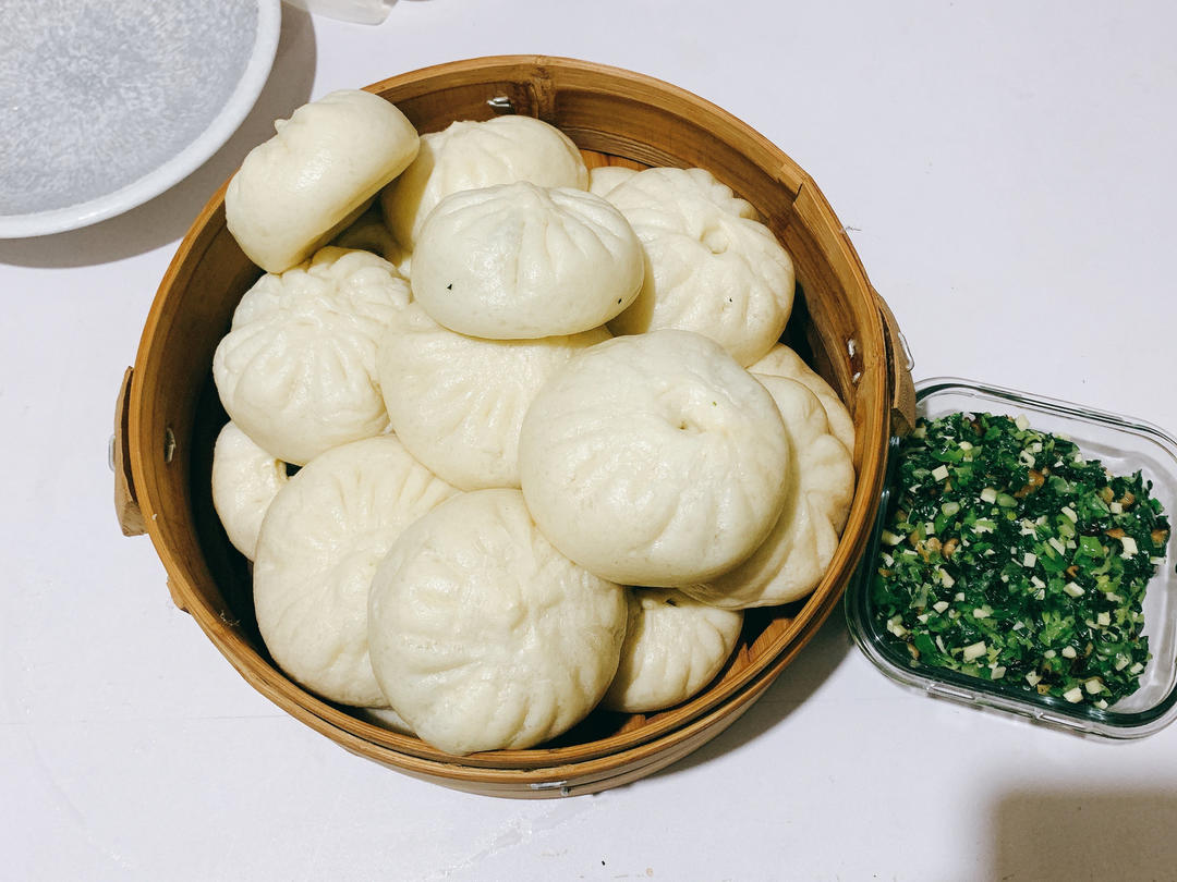 冬笋香菇菜包