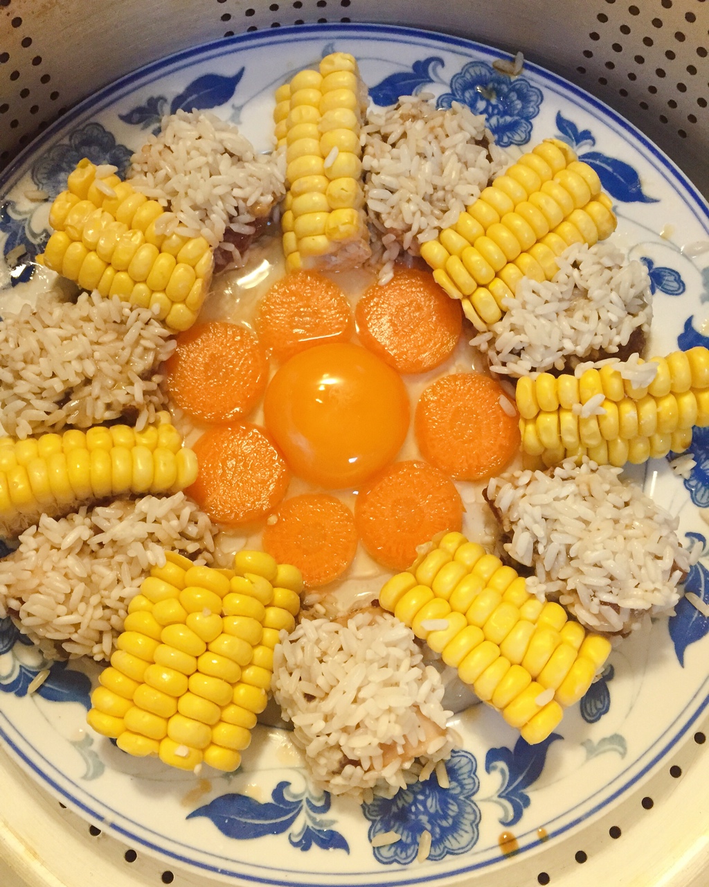 排骨玉米胡萝卜汤