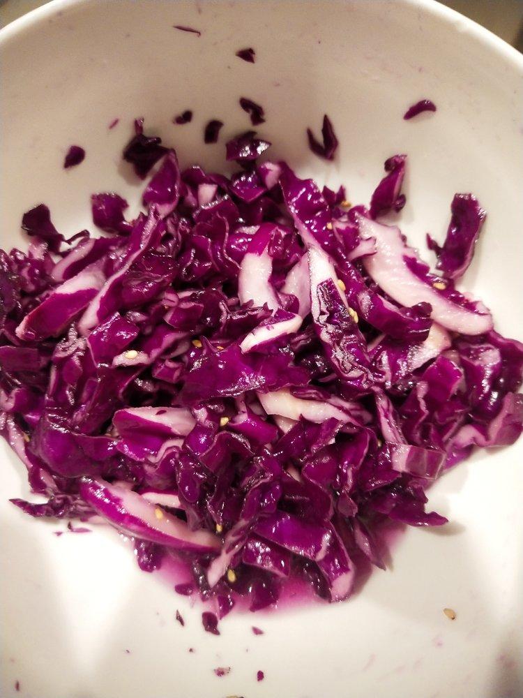 凉拌紫甘蓝