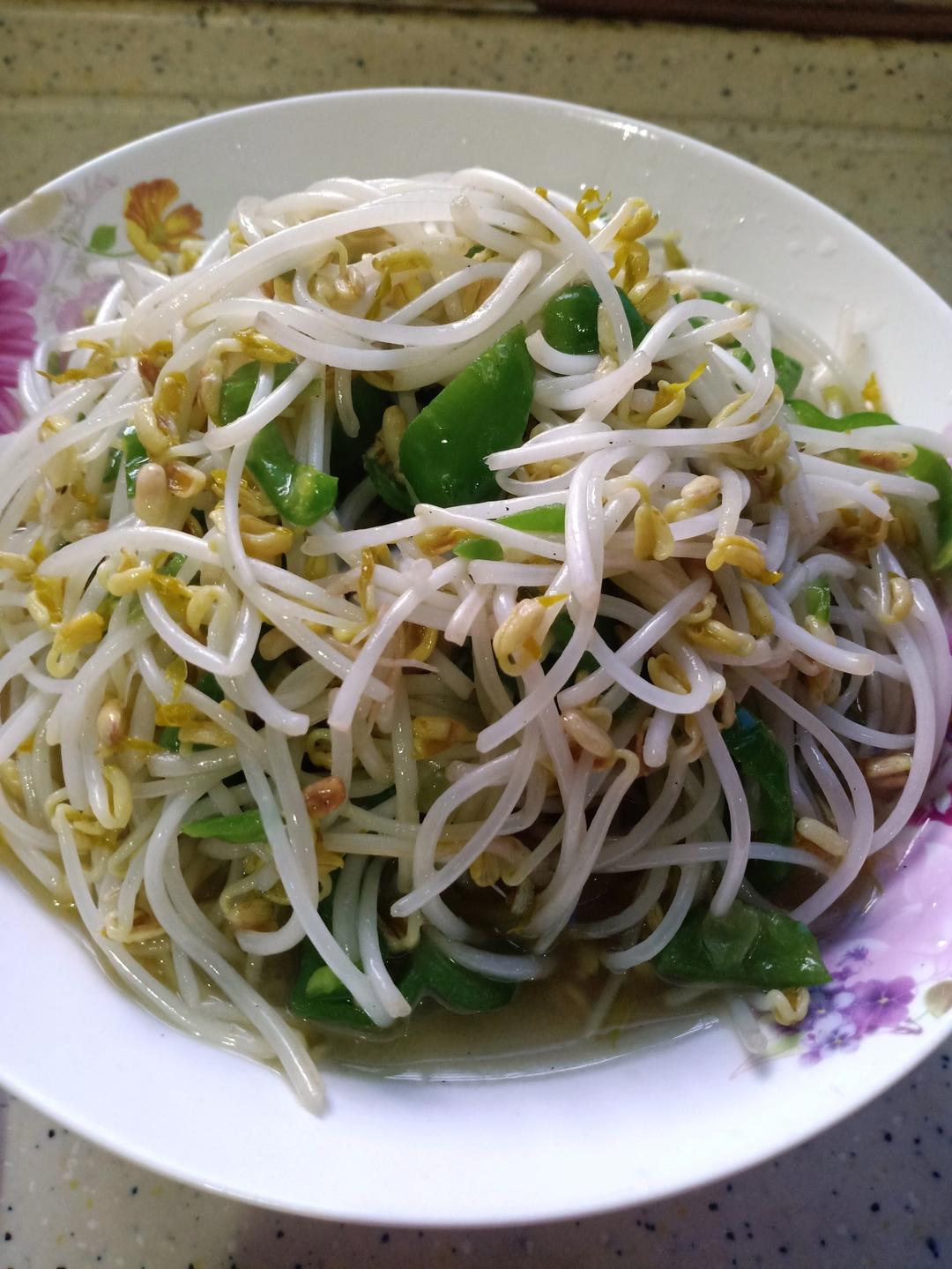 自制绿豆芽（蒸锅版——附去豆芽壳技巧）