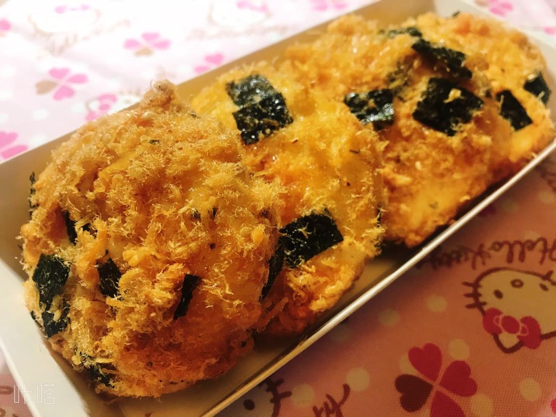 爆浆肉松小贝