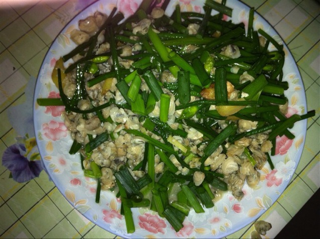 韭菜辣炒花甲