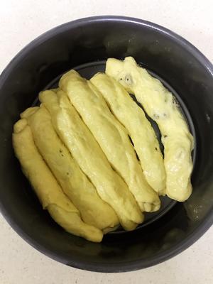 香喷喷的葡萄干面包的做法 步骤7
