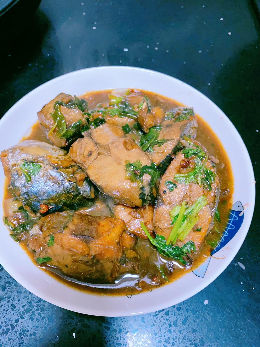 铁锅炖鲜鲅鱼（鲅鱼最快手最好吃的做法）