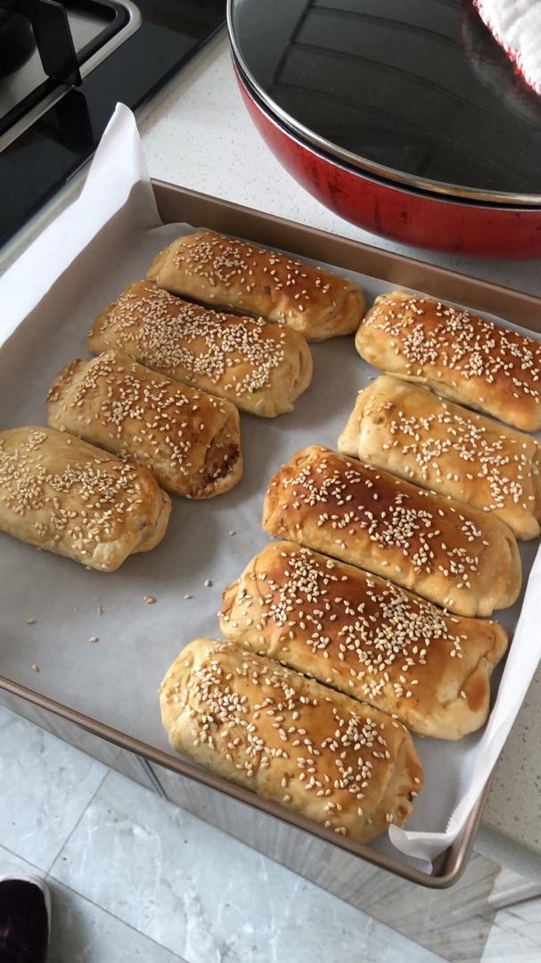 咸味牛舌饼~葱香芝麻小烧饼