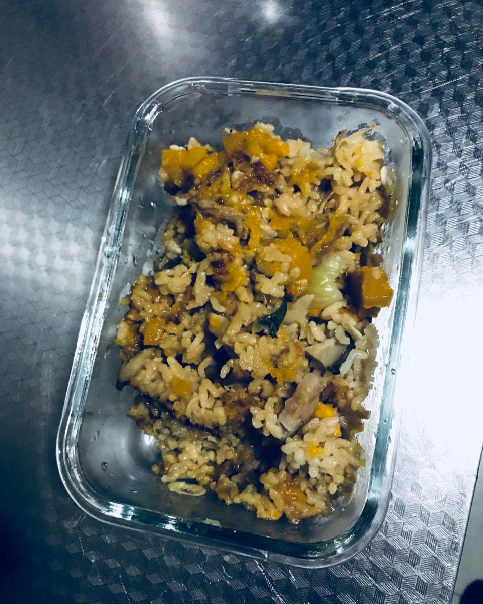 美味到不行的南瓜饭