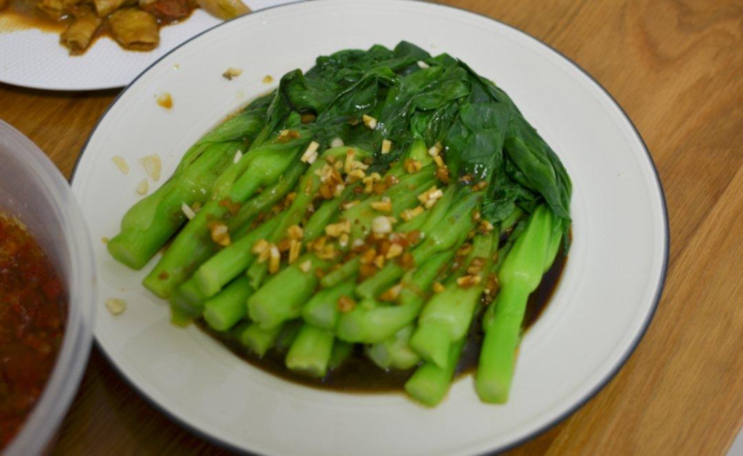 蒜蓉广东菜心