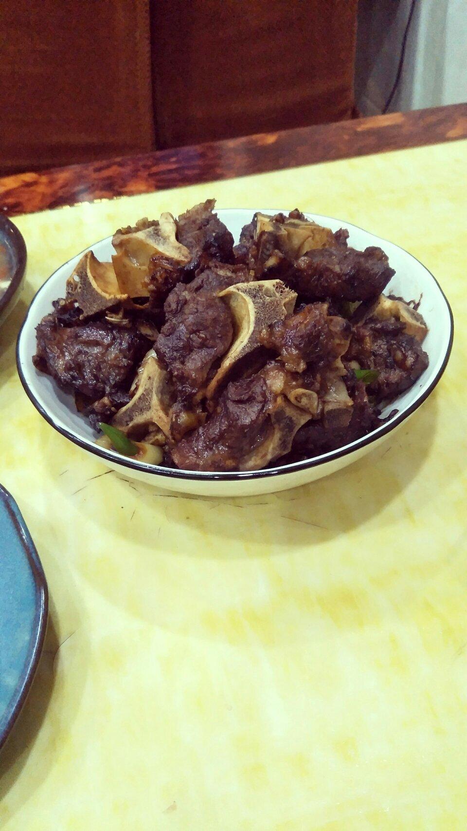 上汤红烧牛骨🐮