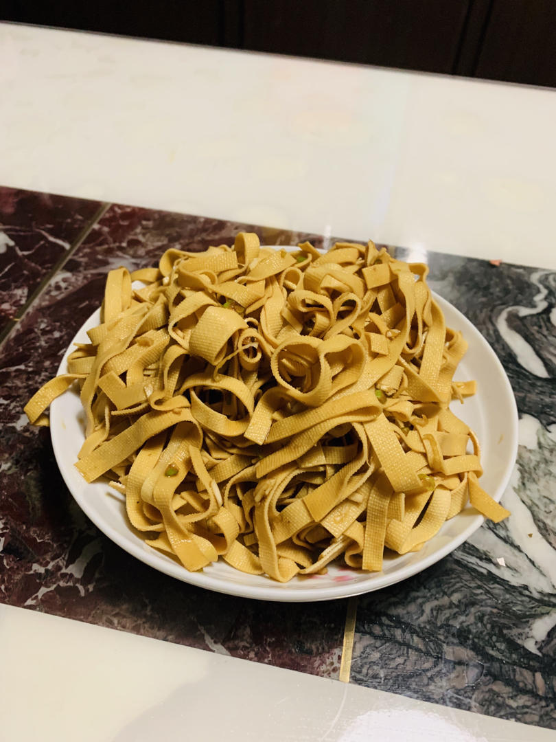 馋哭的凉拌豆腐皮