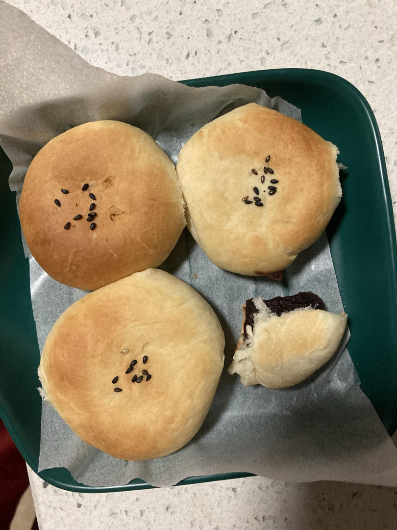 Tracy的日式红豆包