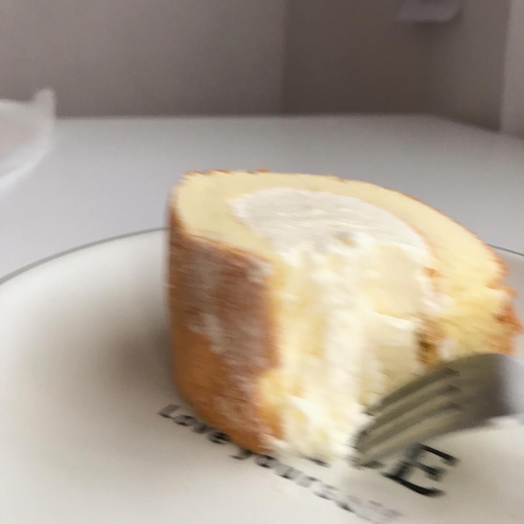 经典小山蛋糕卷