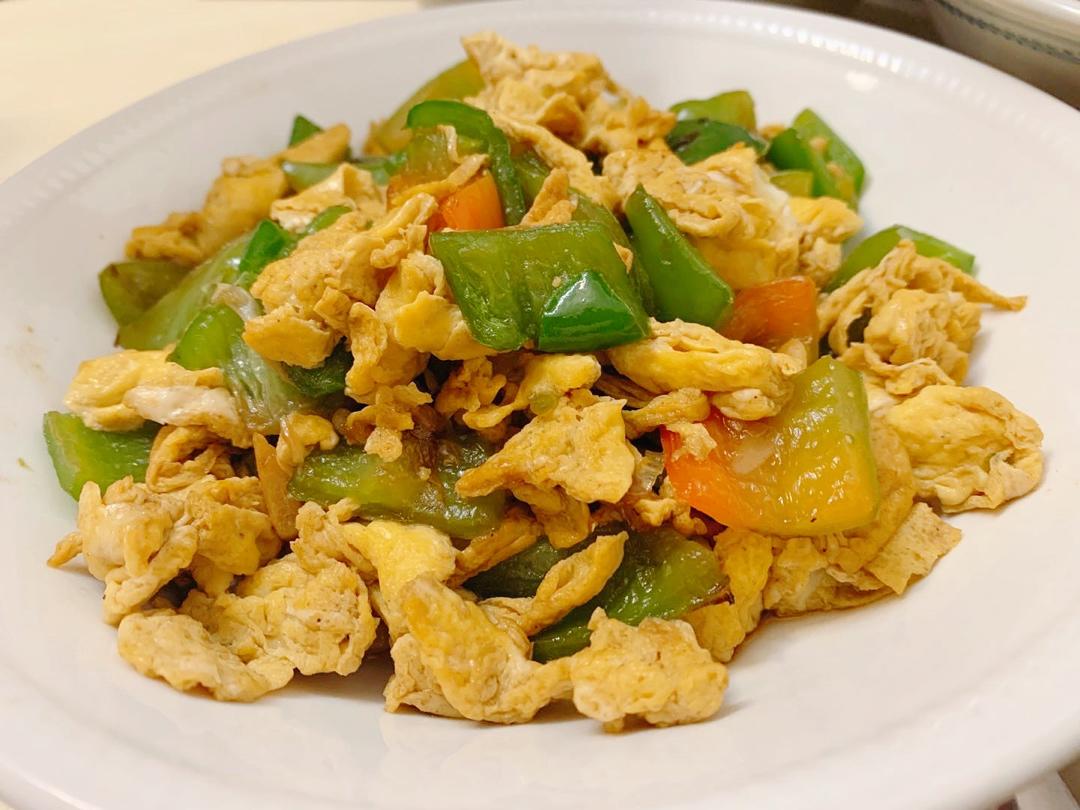 青椒炒鸡蛋(原图，从不修图)