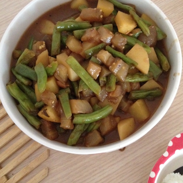 土豆炖豆角