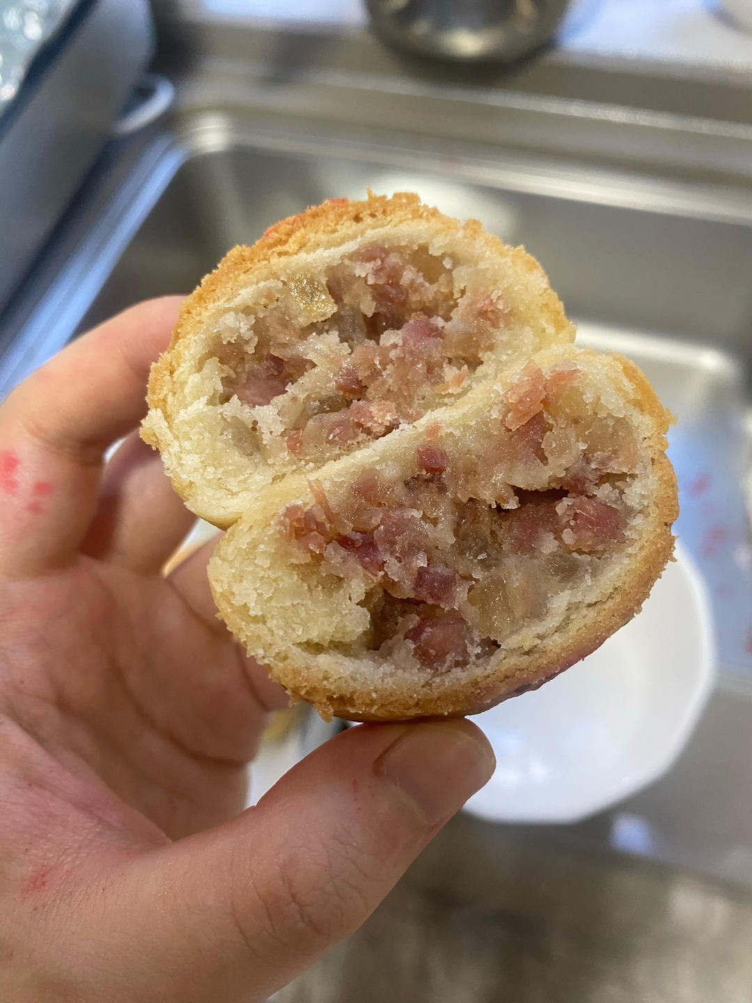 一吃就爱上的云腿月饼