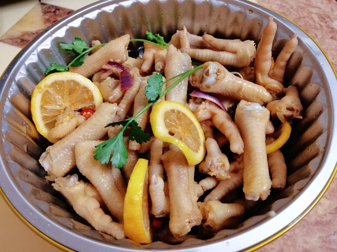 【柠檬酸辣鸡爪】自制超级无敌美味的网红鸡爪