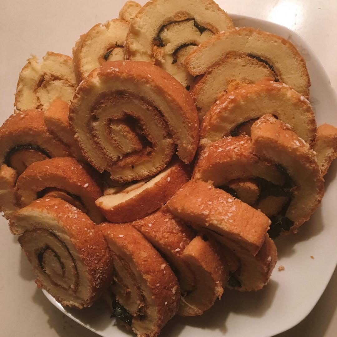肉松戚风蛋糕卷