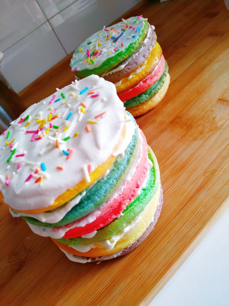 4寸六层彩虹蛋糕
