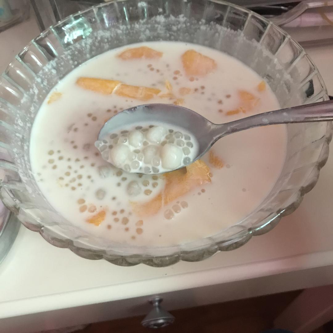 《Tinrry下午茶》教你做丸子椰汁西米露