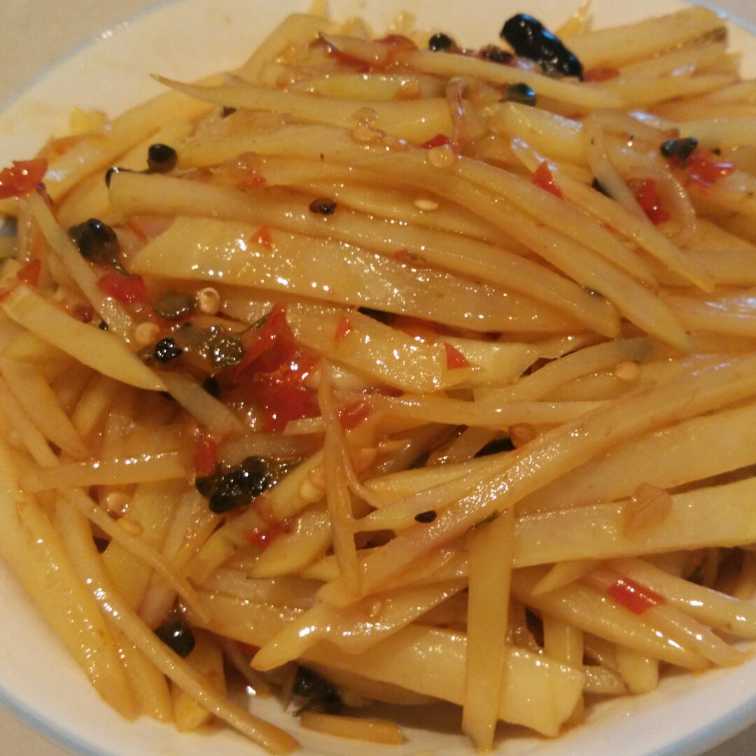 动起来做的韭菜花炒洋芋丝