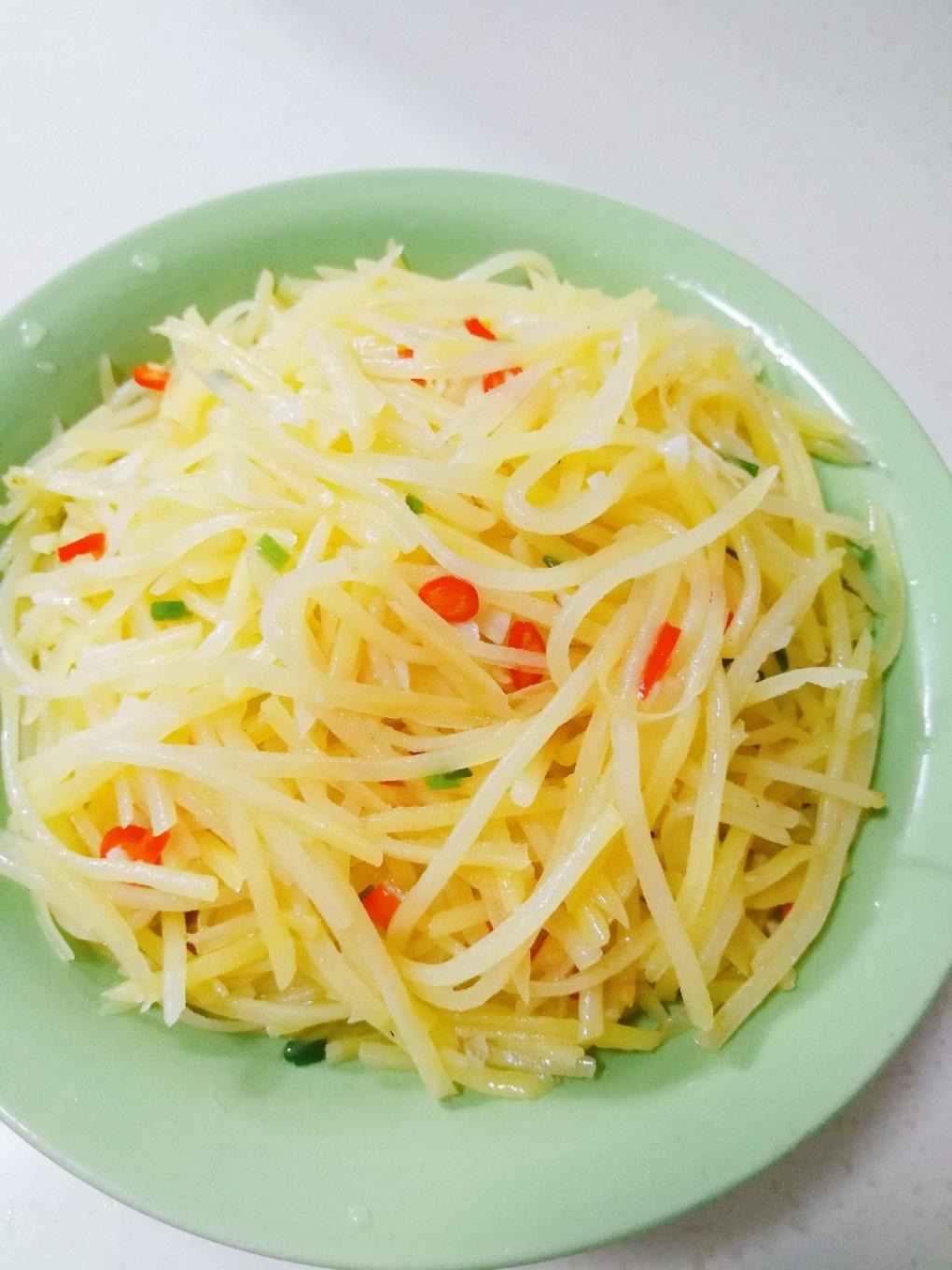 清炒土豆丝！