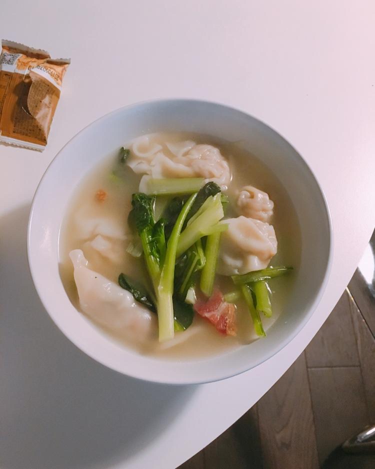 鲜肉小馄饨