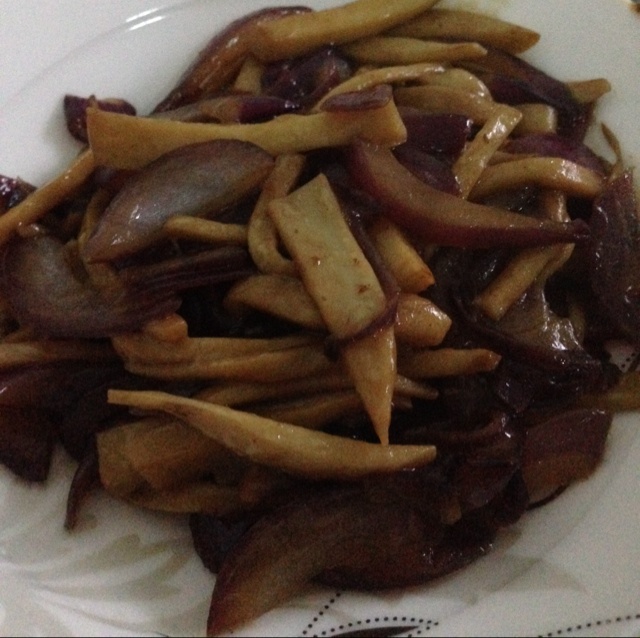 洋葱遇到杏鲍菇