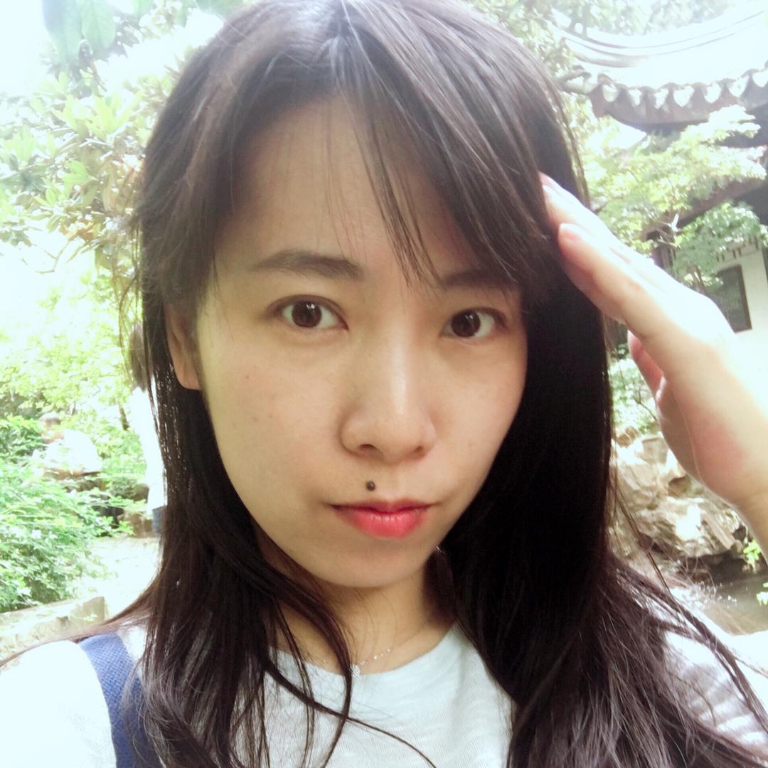 会做菜的虎皮鹦鹉