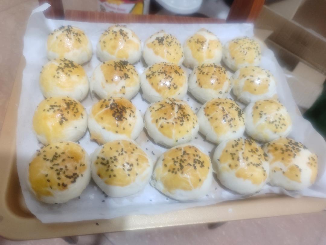 超简单 免揉 酥掉渣的蛋黄酥(超详细附全程视频)不破酥『万能酥皮』