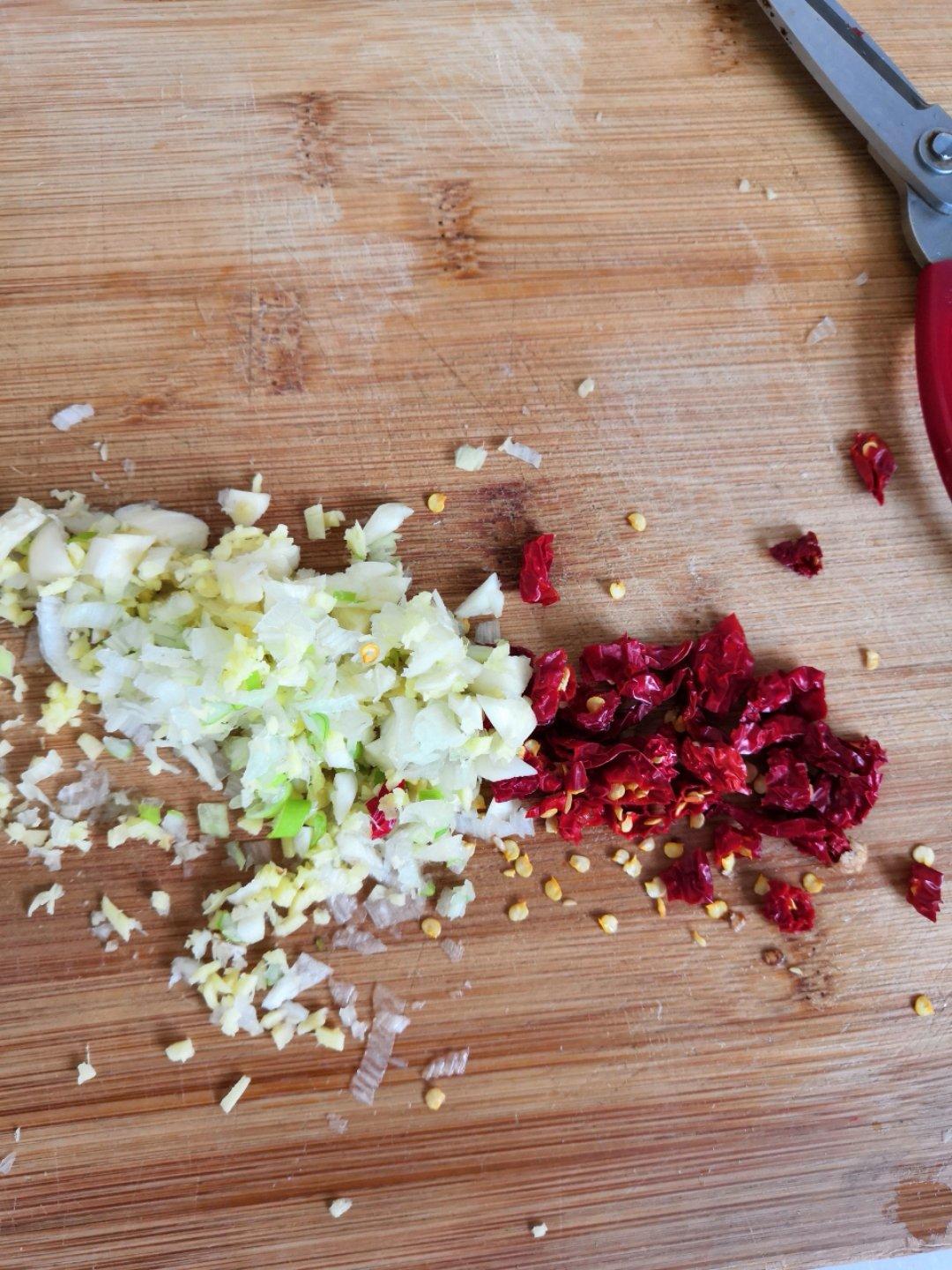 绝味川菜—水煮肉片๑