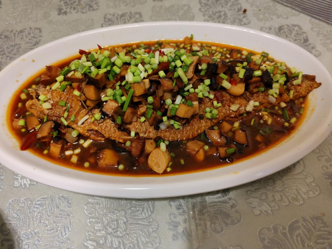 干烧大黄鱼的做法