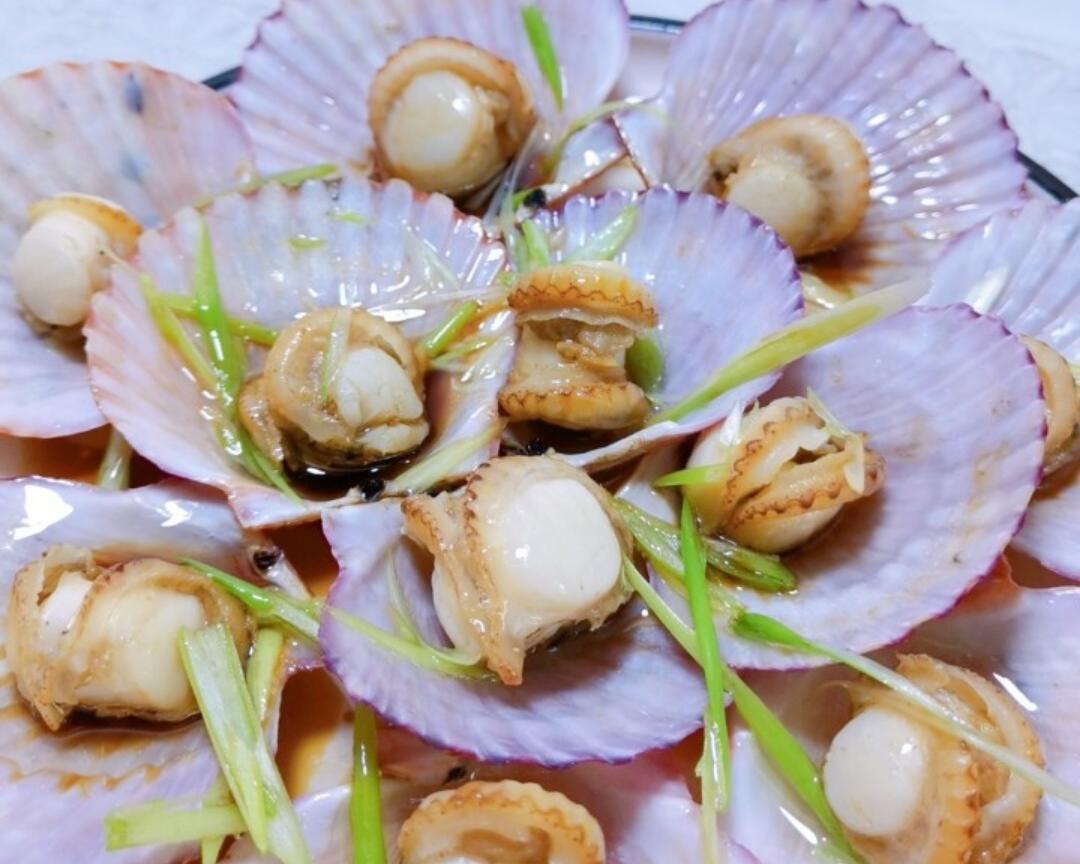 宝宝辅食:清蒸扇贝