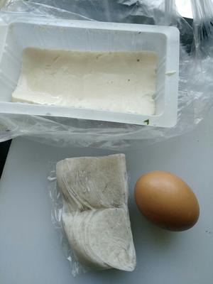 蒸滋味/虾滑豆腐炖蛋的做法 步骤1