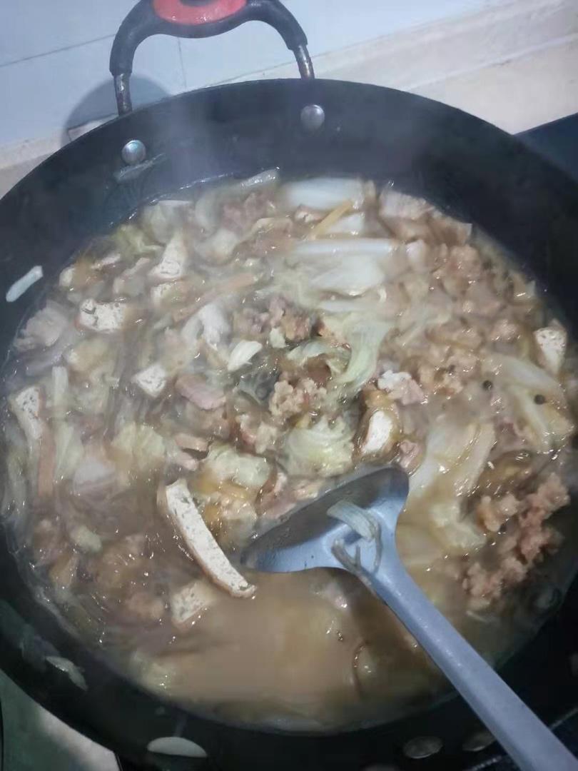 猪肉白菜炖粉条